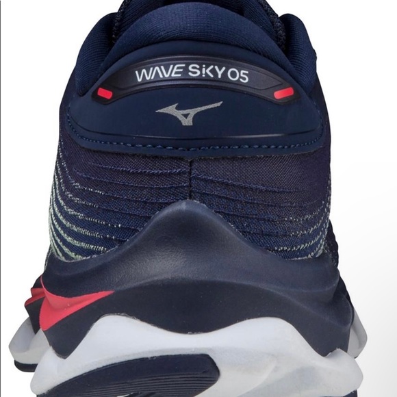 New Mizuno Wave Sky 5 Running shoe - Picture 4 of 4